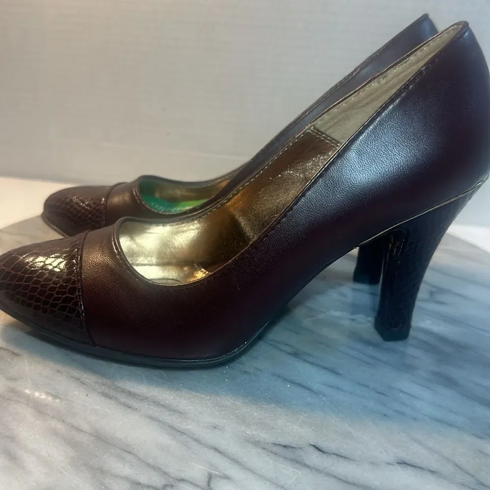 Sole sensibility comfort heels